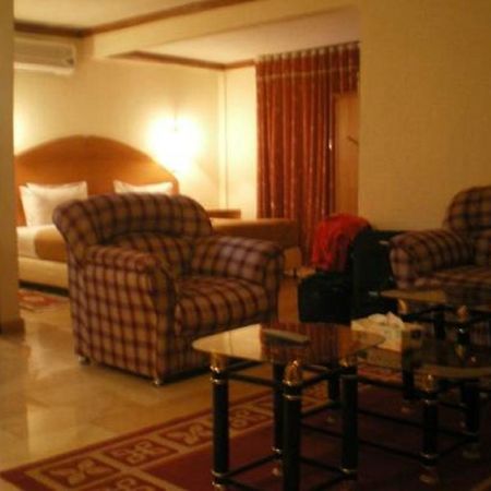 Hotel De Texas Кумасі Екстер'єр фото